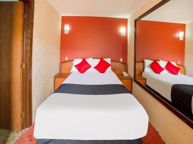 Hotel Santa Maria Мексико Сити Стая снимка